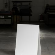 Cavalletto promozionale per affissioni in polipropilene