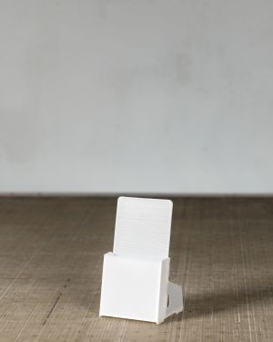 Porta depliant “Mono”